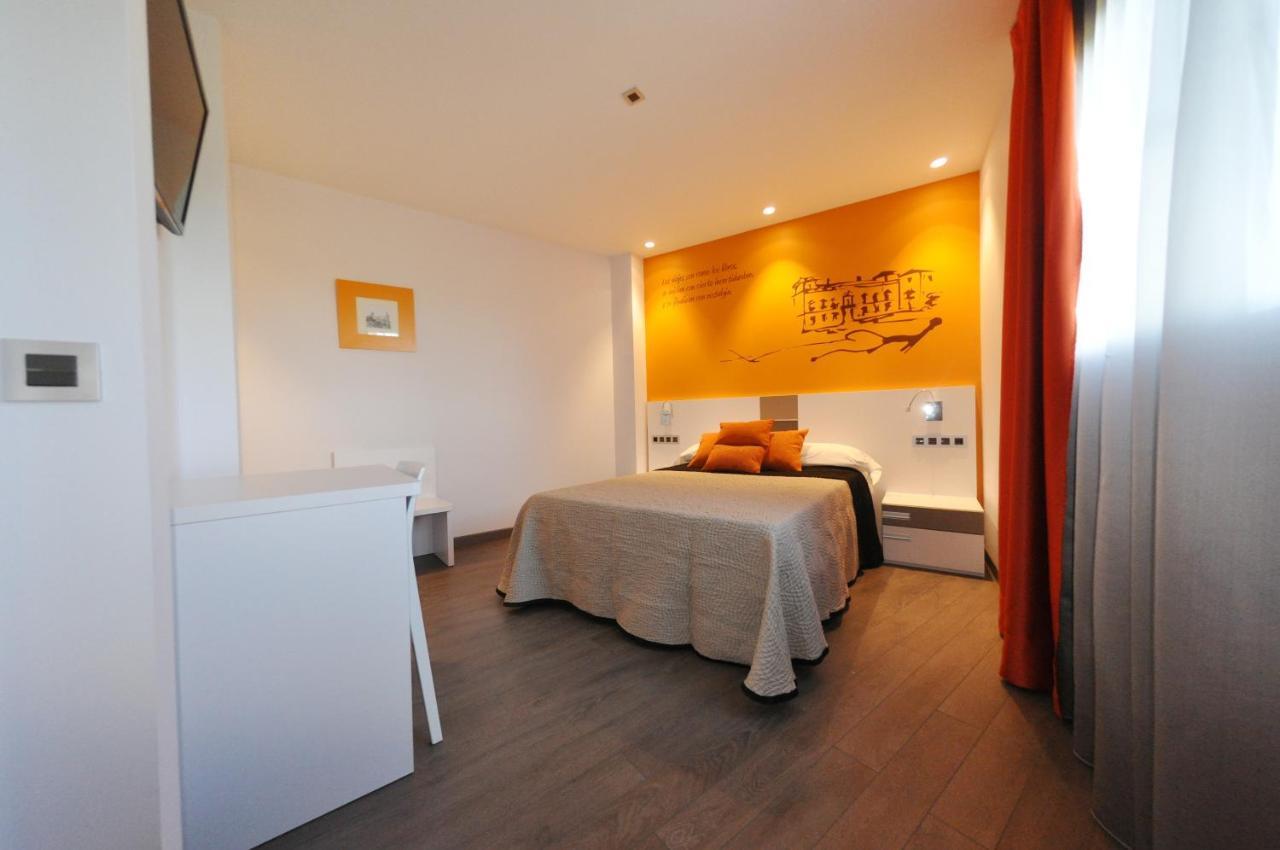 Rincon Del Nazareno Hotel Almazan Ruang foto